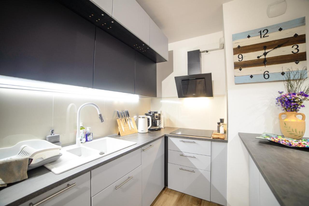 Apartamenty Via Marina Wroclaw Bagian luar foto